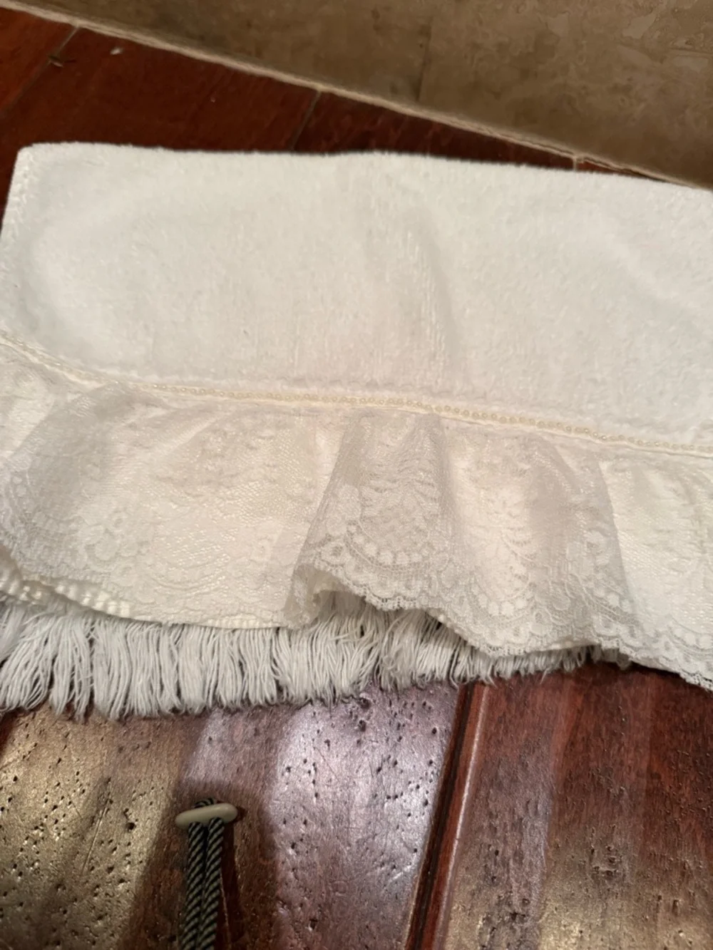 Set of two Vintage Decorative Finger Towel White Lace/Pearl Soft Fluffy